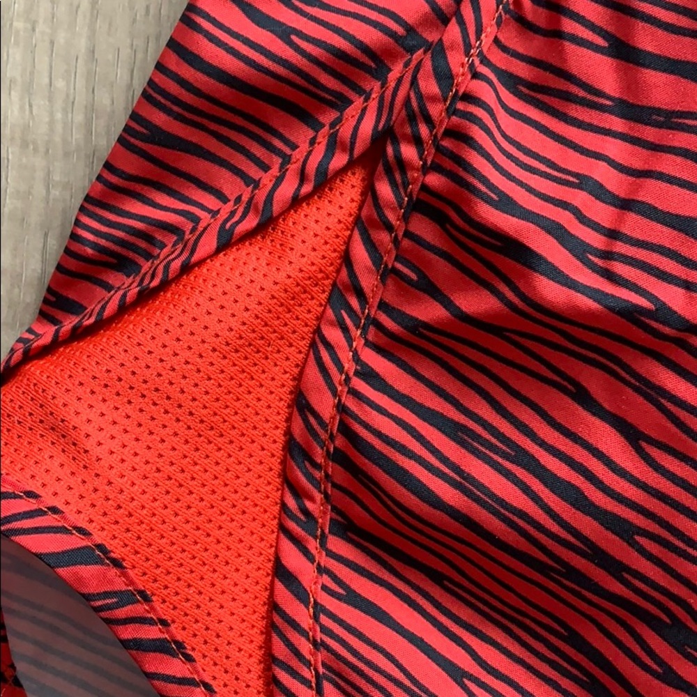 NIKE running shorts - Picture 2 of 3